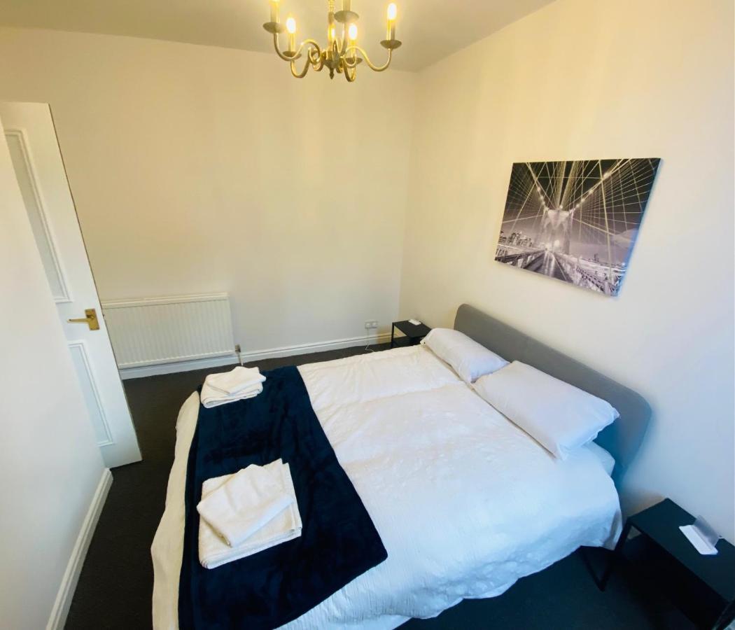 Monkbar View Apartment York Bagian luar foto